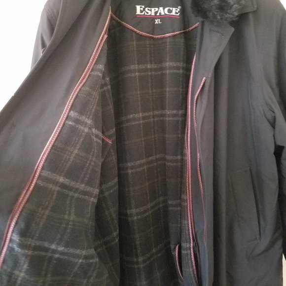 Espace Winter Coat with Removeable Lining and Faux Fur Trim - Picture 6 of 10